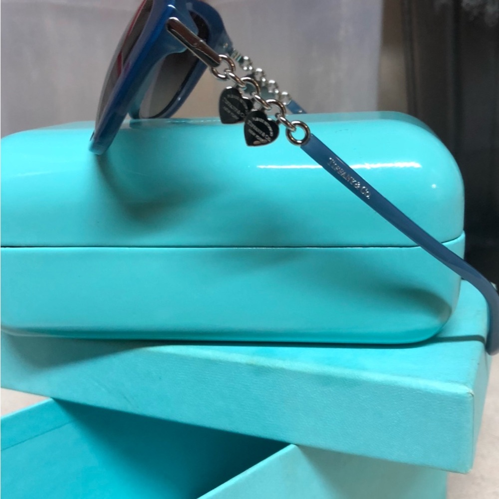 TIFFANY & CO Ladies Vintage Dark Tiffany Blue Sunglasses - Picture 8 of 8